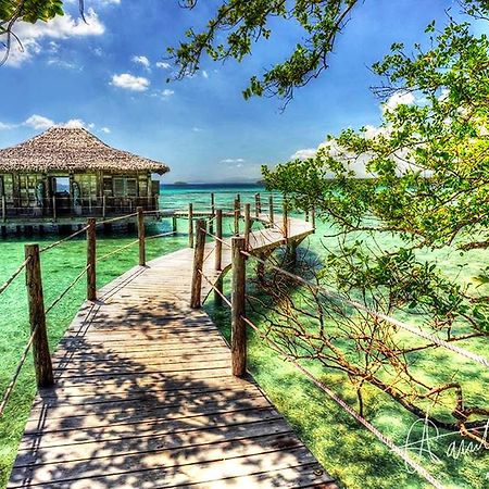 Ratua Private Island Resort Aimbuei Bay Екстер'єр фото